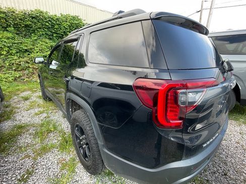 Used 2022 GMC Acadia AT4 w/ Technology Package AWD/4WD image 7