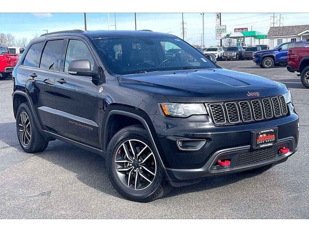 Used 2019 Jeep Grand Cherokee Trailhawk AWD/4WD image 2
