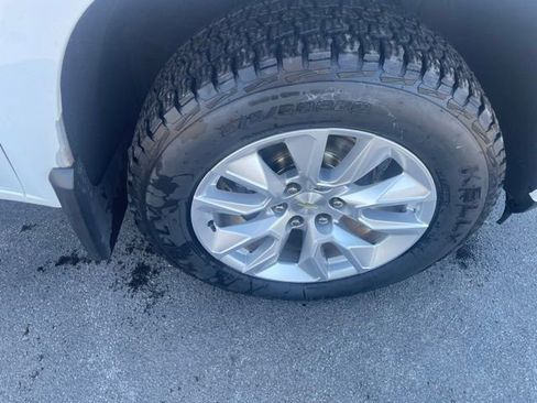 Used 2019 Chevrolet Silverado 1500 Custom w/ Custom Value Package image 23