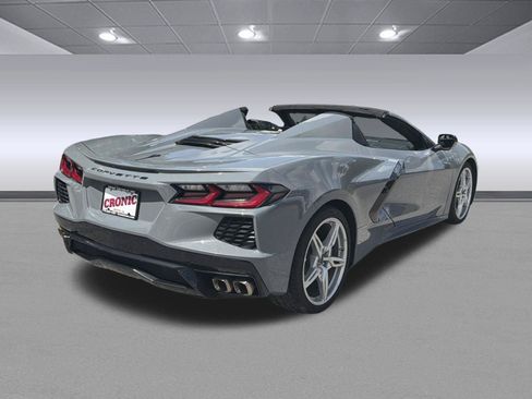 Used 2025 Chevrolet Corvette Stingray Premium Conv w/ 3LT RWD image 4