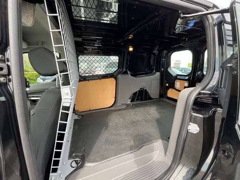 Used 2019 Ford Transit Connect XLT FWD image 21