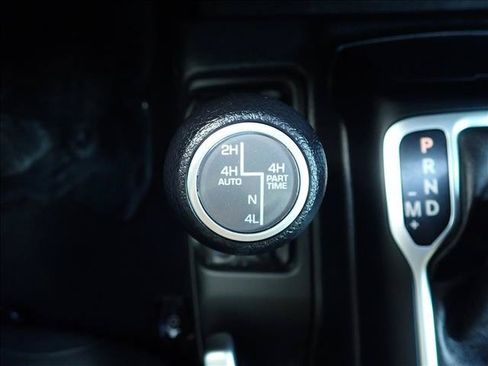 Used 2023 Jeep Wrangler Unlimited w/ Cold Weather Group AWD/4WD image 21