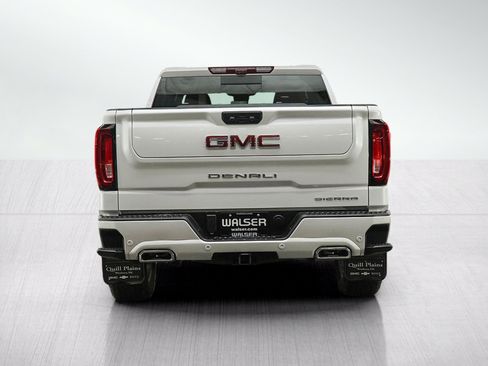 Used 2025 GMC Sierra 1500 Denali w/ Technology Package AWD/4WD image 4
