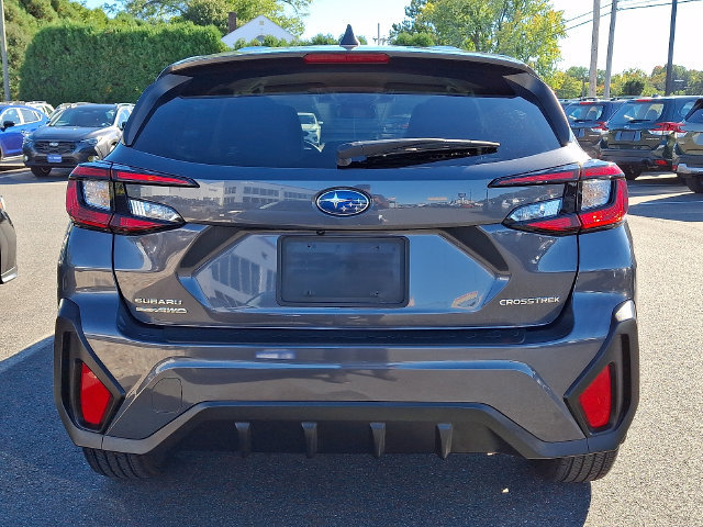 Used 2024 Subaru Crosstrek 2.0i AWD/4WD image 5