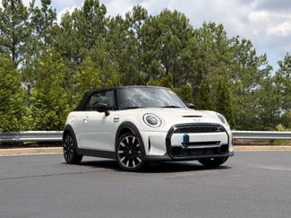 Used 2024 MINI Cooper S w/ Seaside Edition FWD video 2