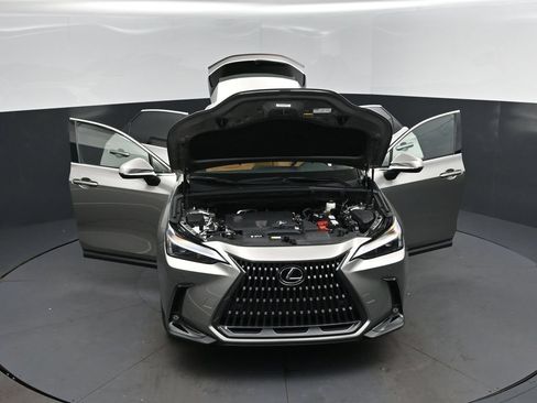 Used 2025 Lexus NX 250 FWD w/ Towing Package (2000 Lbs) image 52