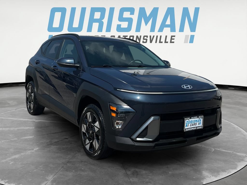 Used 2024 Hyundai Kona SEL AWD/4WD image 1