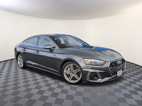 Used 2022 Audi A5 2.0T Premium image 1