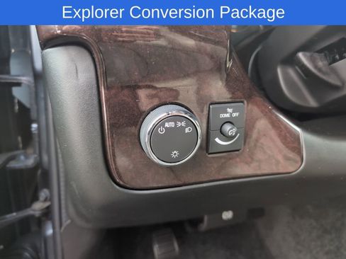 Used 2019 Chevrolet Express 2500 image 16