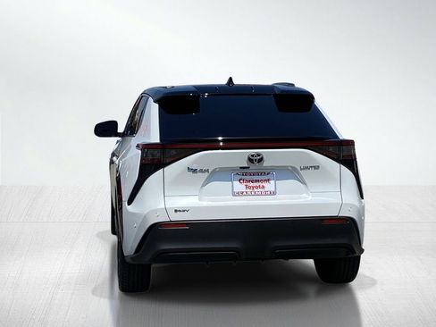Certified 2024 Toyota bZ4X FWD image 6