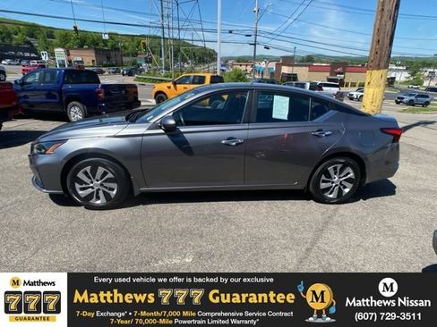 Certified 2023 Nissan Altima 2.5 S FWD image 1