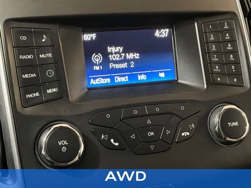 Used 2017 Ford Edge SE w/ Cargo Accessory Package image 2