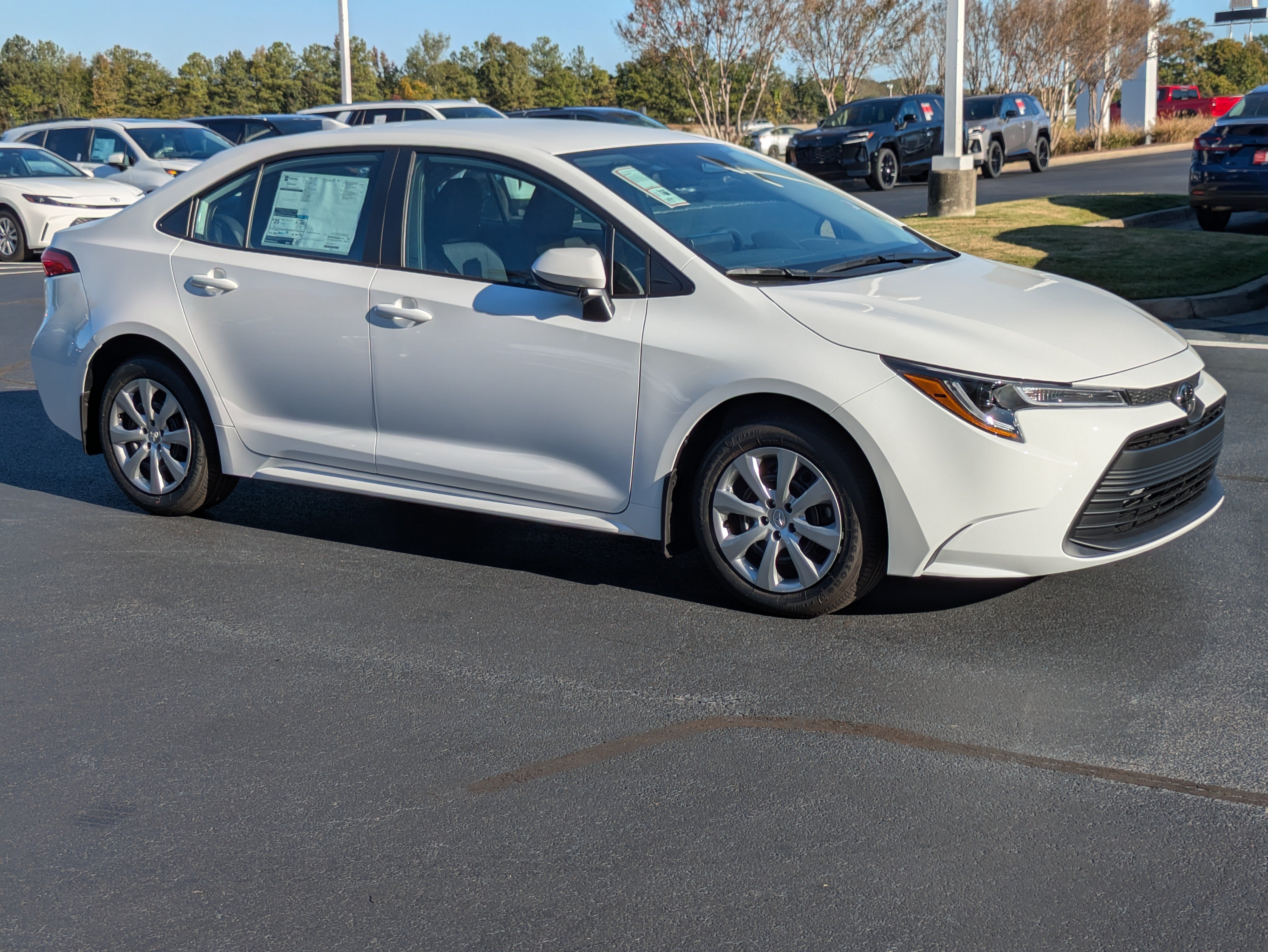 New 2027 Toyota Corolla LE FWD image 9