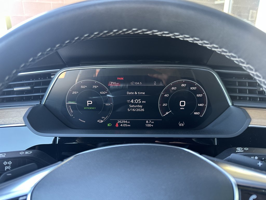 Used 2024 Audi Q8 e-tron Premium Plus w/ Premium Plus Package AWD/4WD image 21