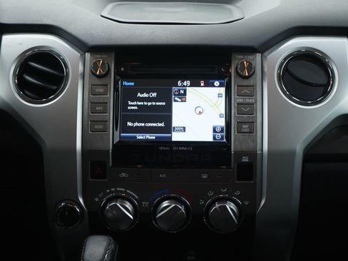 Used 2018 Toyota Tundra SR5 image 14