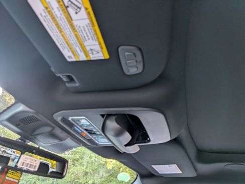 New 2025 Ford F150 Lariat w/ Equipment Group 502A High image 42