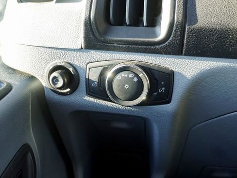 Used 2019 Ford Transit 150 XLT image 24