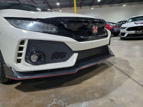 Used 2018 Honda Civic Type R image 52