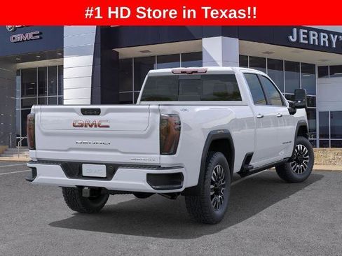 New 2026 GMC Sierra 3500 Denali Ultimate image 4