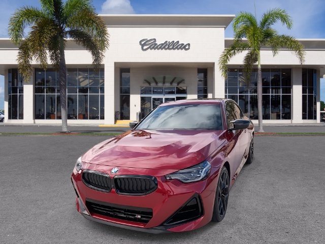 Used 2025 BMW M240i Coupe w/ Premium Package RWD image 5