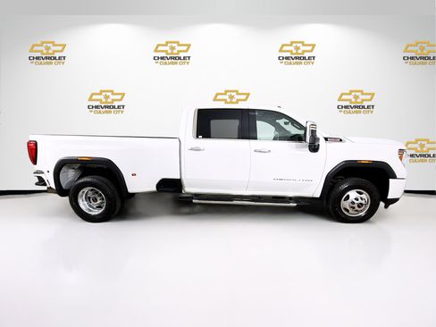 Used 2020 GMC Sierra 3500 Denali w/ Denali Ultimate Package image 8