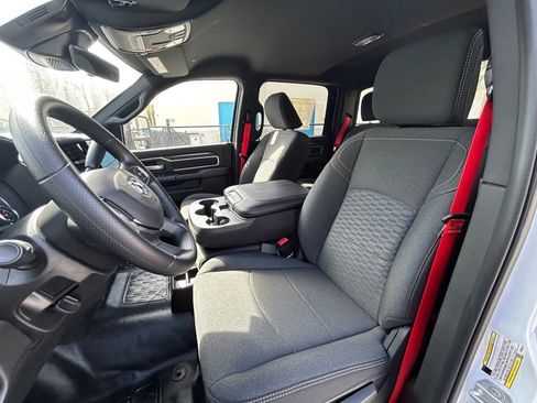 New 2025 RAM 3500 Big Horn image 31