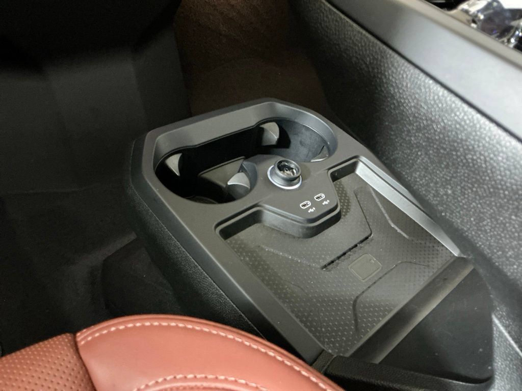Certified 2026 BMW iX M70 AWD/4WD image 12