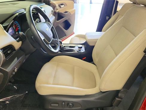 Used 2023 Chevrolet Traverse LT FWD image 23