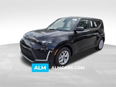 Used 2025 Kia Soul LX w/ LX Technology Package