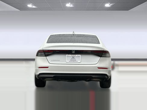 Certified 2023 Honda Accord LX image 9