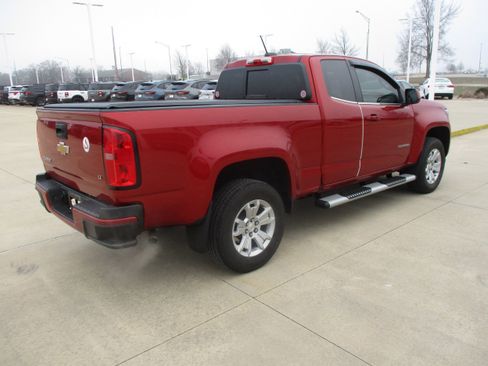 Used 2016 Chevrolet Colorado LT w/ LT Convenience Package image 5