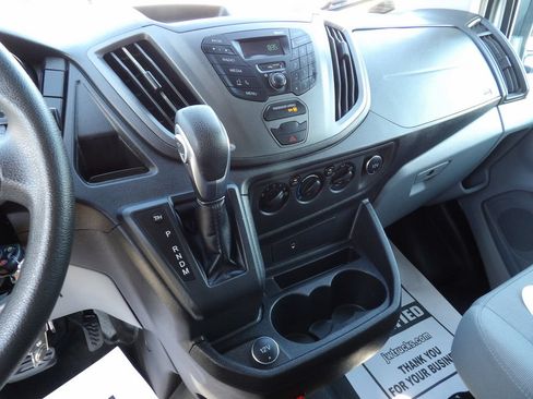 Used 2019 Ford Transit 150 130 Low Roof RWD image 22