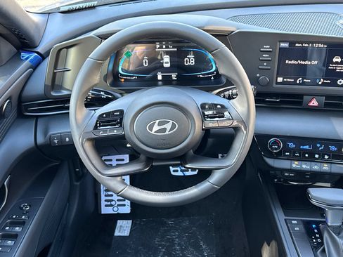 Certified 2026 Hyundai Elantra Sport FWD image 23