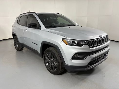 New 2026 Jeep Compass Latitude w/ Sun and Sound Group AWD/4WD image 2