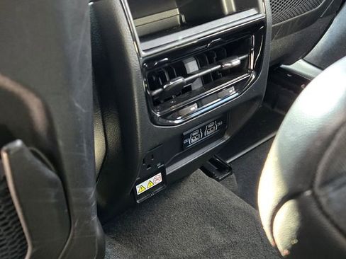 Certified 2023 Jeep Grand Cherokee Altitude image 25