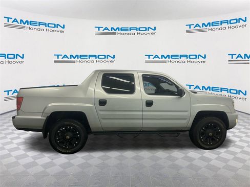 Used 2011 Honda Ridgeline RT image 6