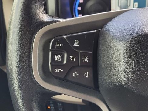 Used 2022 Ford Bronco Wildtrak image 27