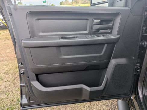 Used 2025 RAM 2500 Tradesman AWD/4WD image 11