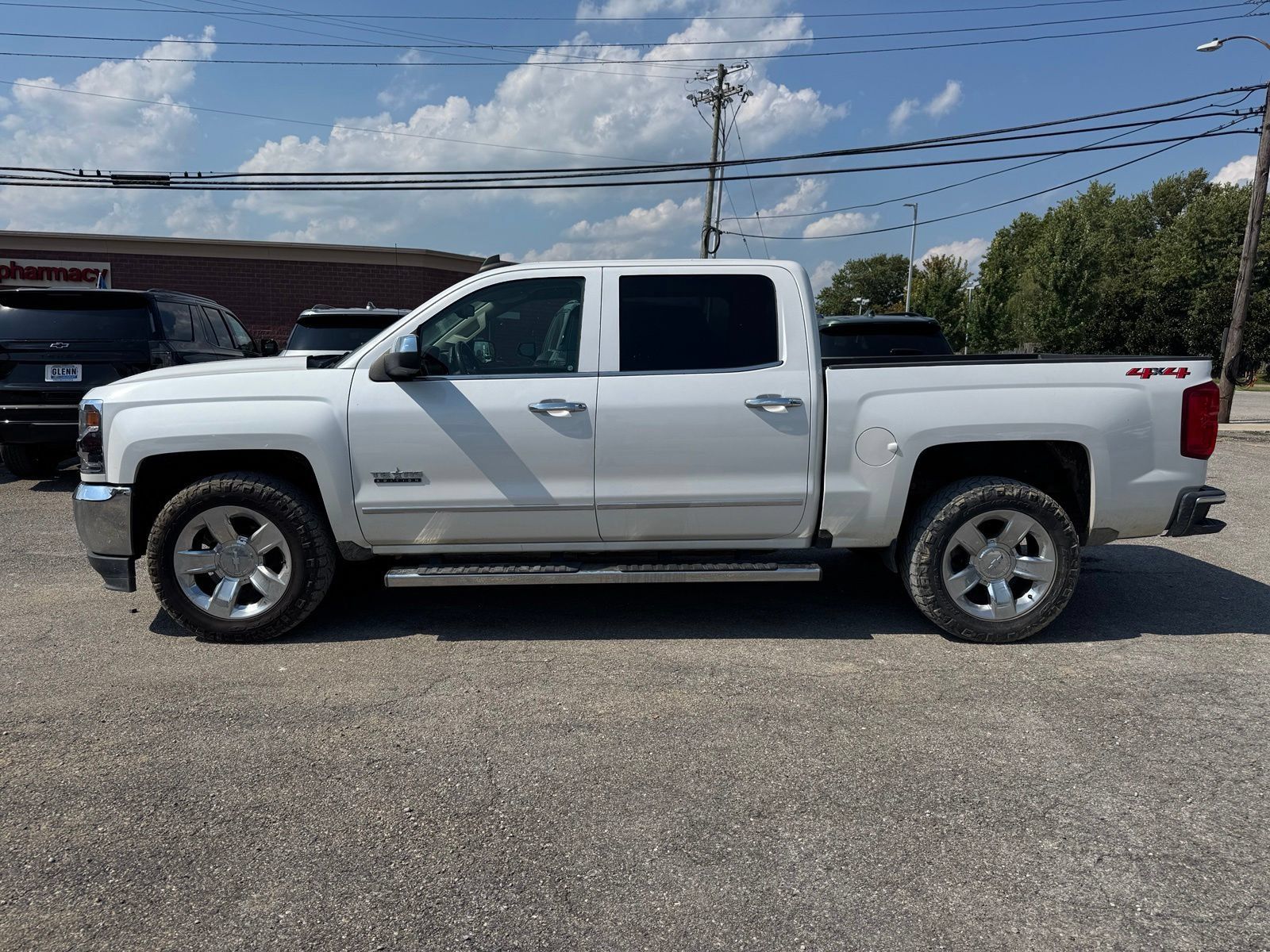 Used 2018 Chevrolet Silverado 1500 LTZ w/ Texas Edition AWD/4WD image 3