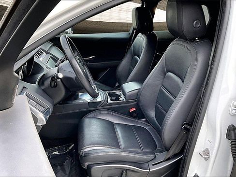 Used 2020 Jaguar E-PACE image 26