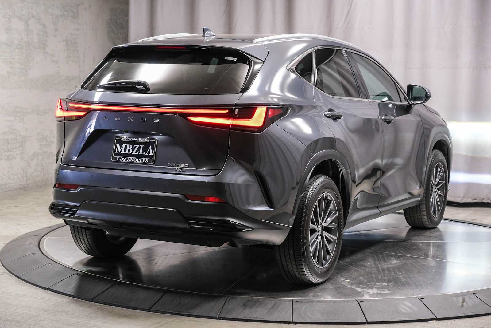 Used 2024 Lexus NX 350 AWD image 4