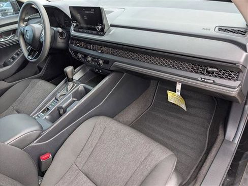 Used 2025 Honda Accord LX image 21