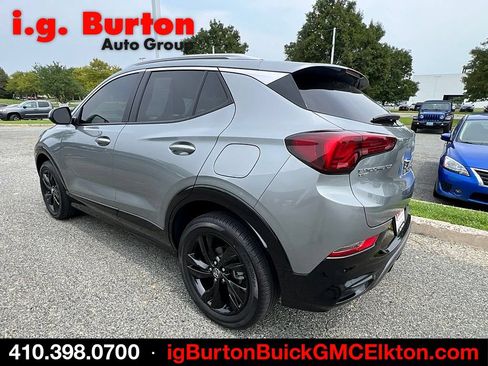 Used 2024 Buick Encore GX Sport Touring AWD/4WD image 6
