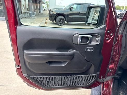 Used 2021 Jeep Wrangler Unlimited Sport AWD/4WD image 20