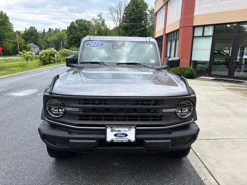 Certified 2023 Ford Bronco 2-Door AWD/4WD image 2
