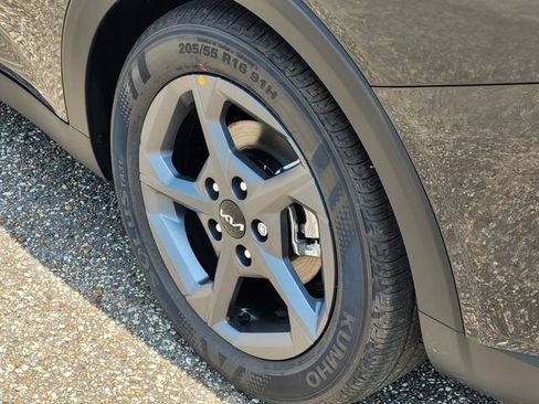 New 2026 Kia K4 FWD image 5