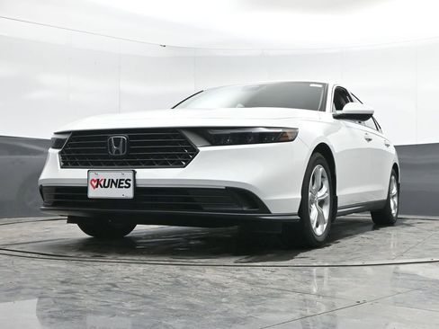 Used 2024 Honda Accord LX image 44