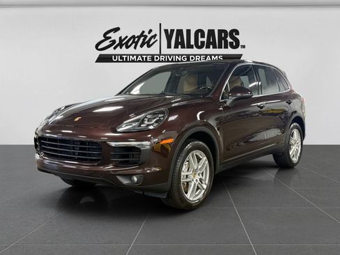 Used 2016 Porsche Cayenne S AWD/4WD image 1