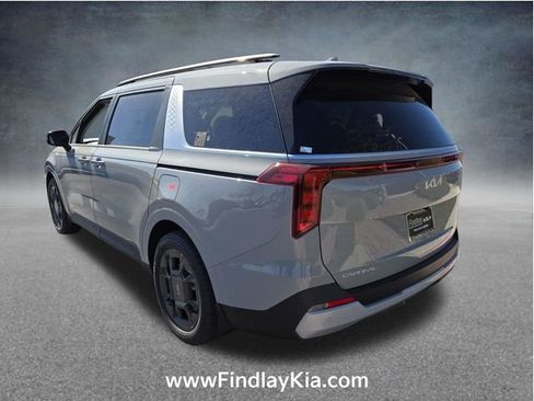 New 2026 Kia Carnival EX image 5