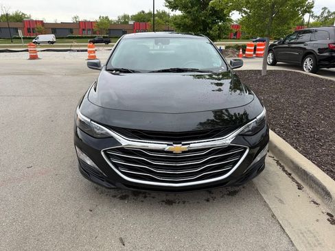 Used 2023 Chevrolet Malibu LT w/ Driver Confidence Package FWD image 3